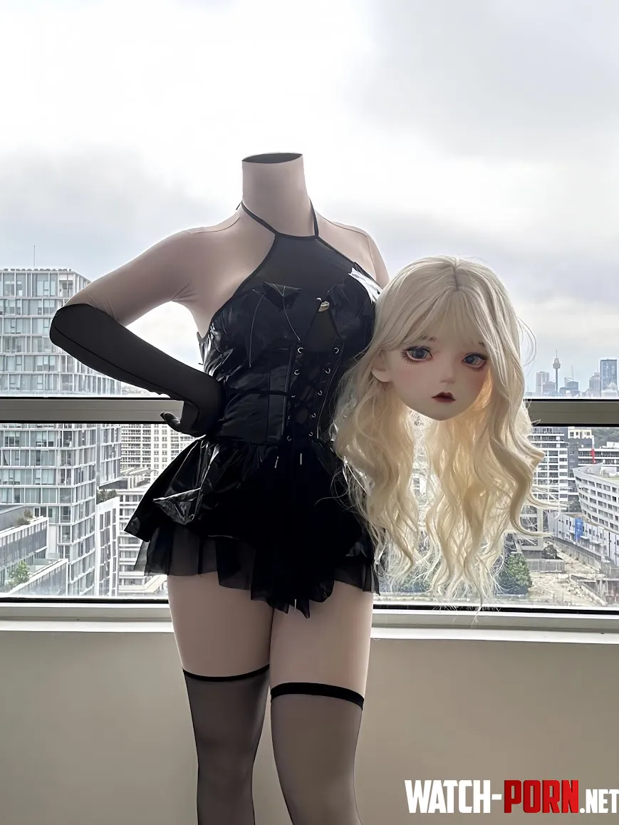 Moving your shop to new store you found some old mannequin left from the ex owner to rearrange the store you decide cut the doll into small for storing but you find out it actually a person trapped inside by Doll_petgirl