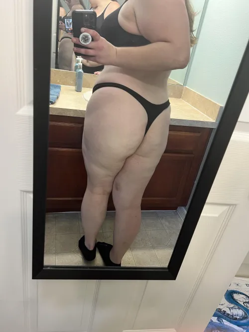 Thumbnail No-Philosophy-5888 Calls out Florida Fans: BBW Connection