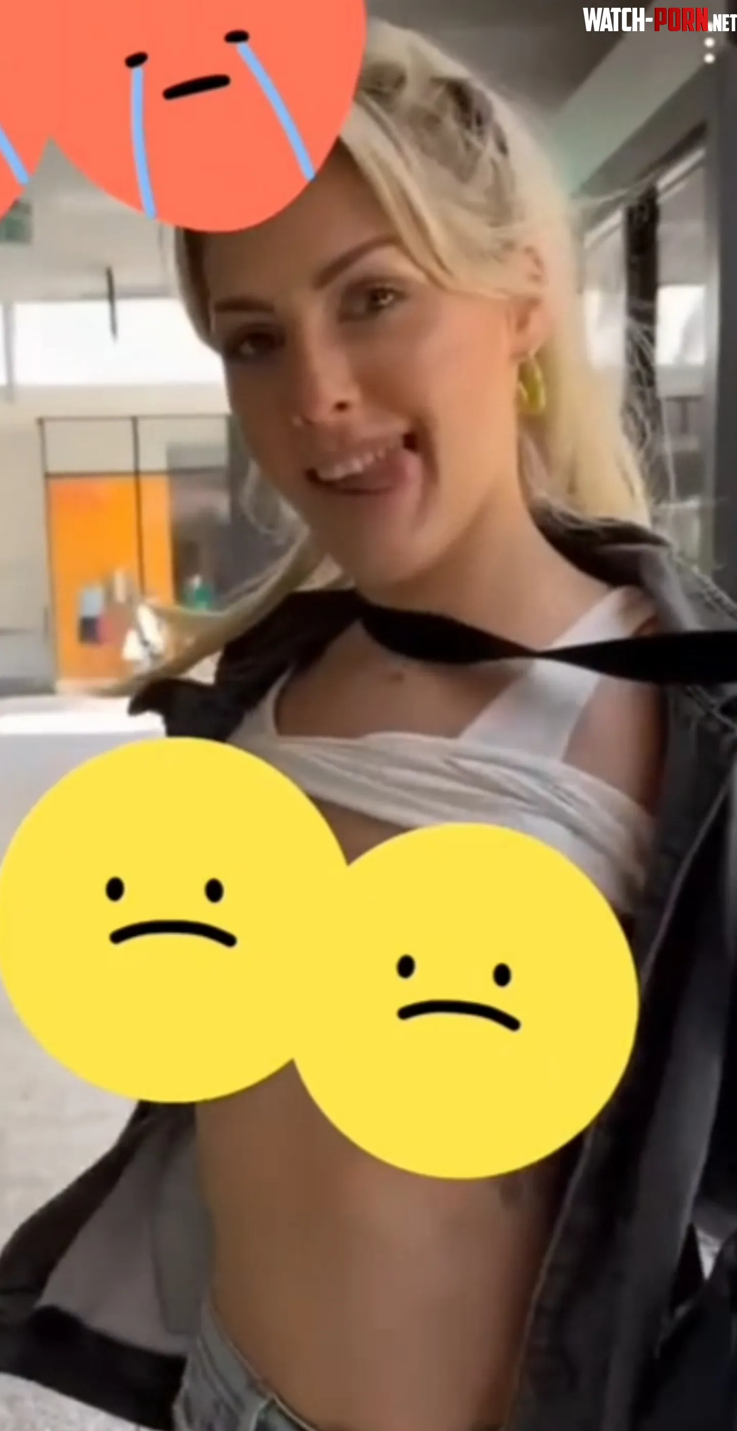Anyone know her or the original video by Bennyboii7