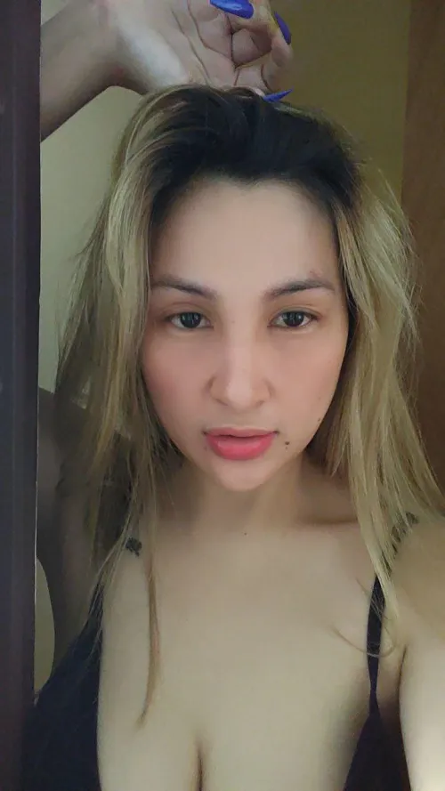 Thumbnail Experiencing a Busty Filipina Girl by xLeeraven24 | AsianHotties