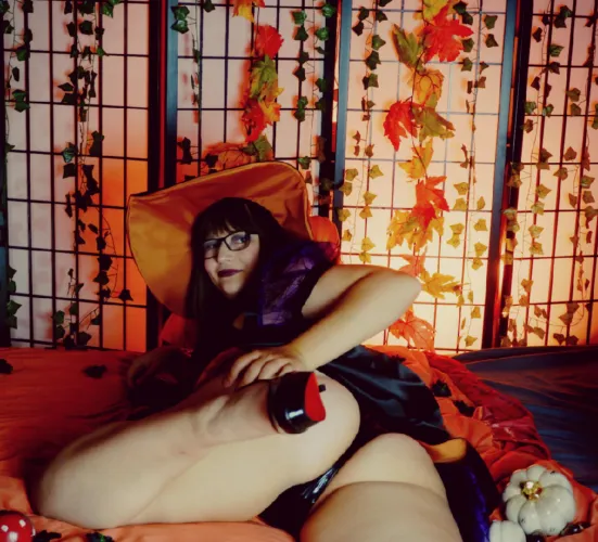 Thumbnail Original Character Cosplay: Sleepychancosplay as Avalina by Sleepy_chan_cosplay