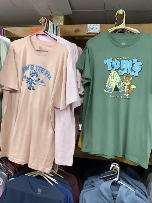 Thumbnail Furry Encounters in Cave City Kentucky: An Insider's Look by MyToastGotStole