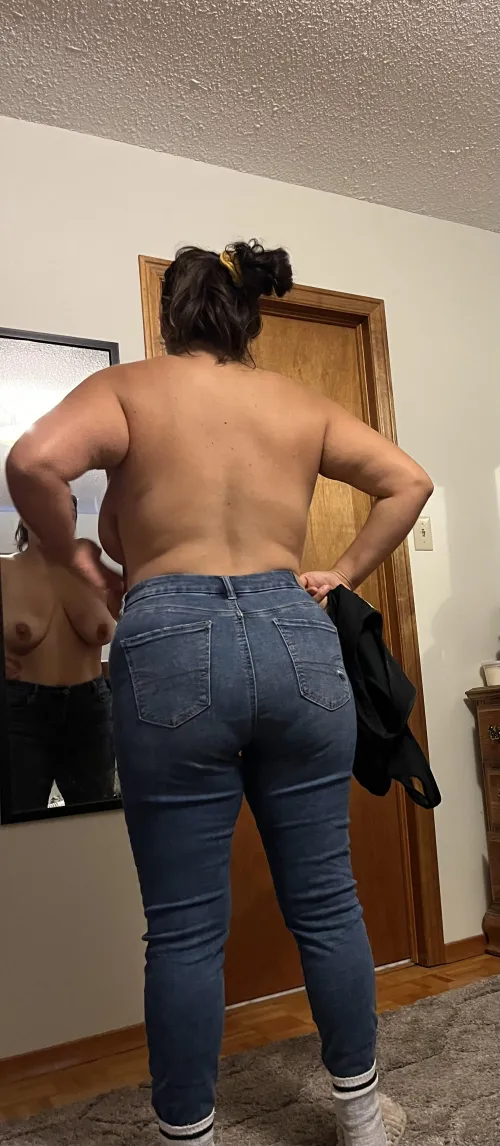 Thumbnail Irresistible Temptation: MariaVa1's Bold Request