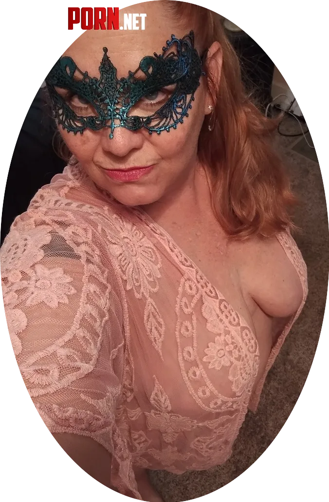 Masked Mistress says have a good evening by Pinkfuzymoon