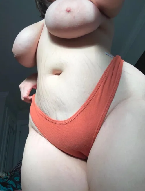 Thumbnail Exploring Camel Appeal | Cumwithice - thickwhitegirls