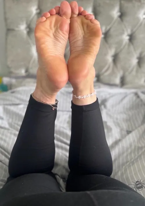 Thumbnail Welcome feet-girl84 - A New Face in the World of Amateurs