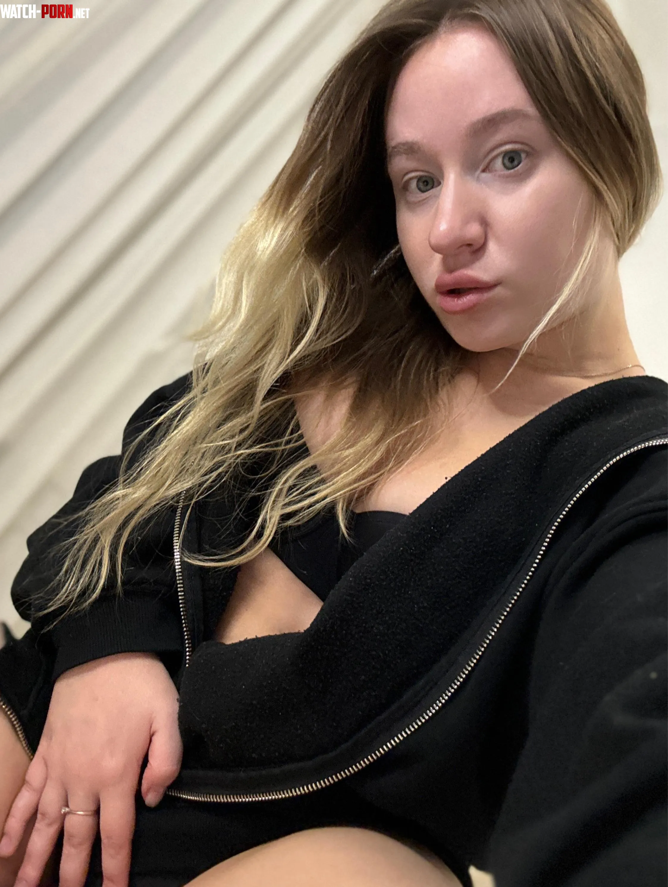 juicy and beautiful body by Iu_shelbi_babe