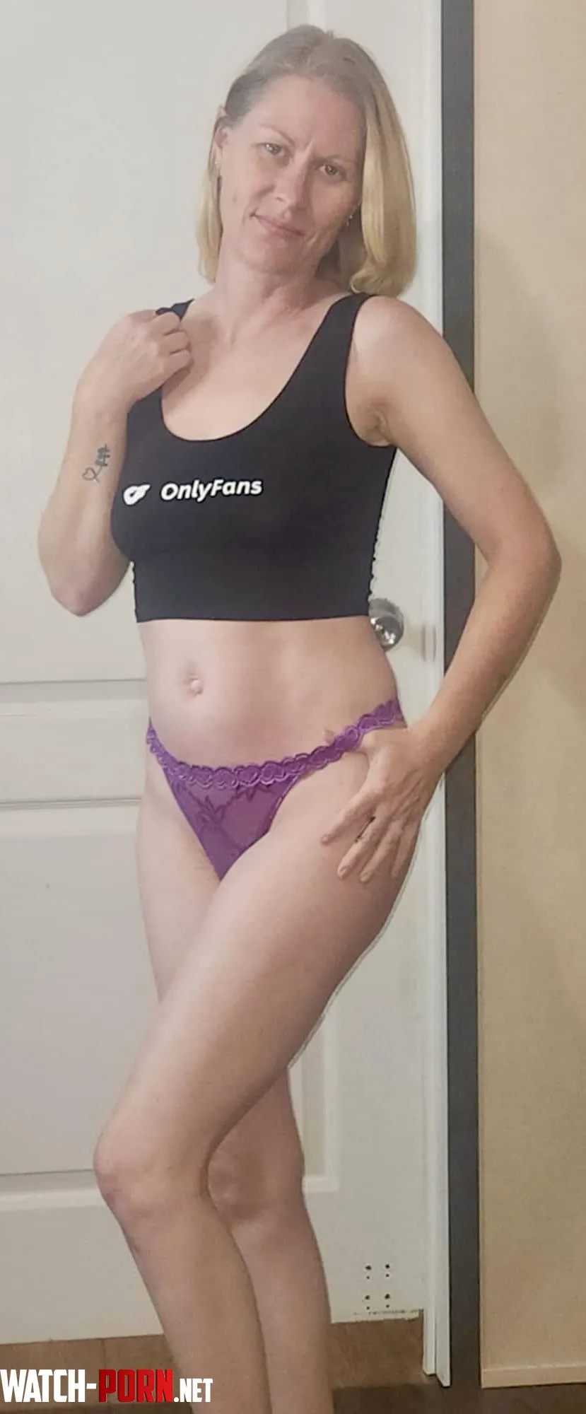 What would you rate this MILF  by OnlySuzyQ