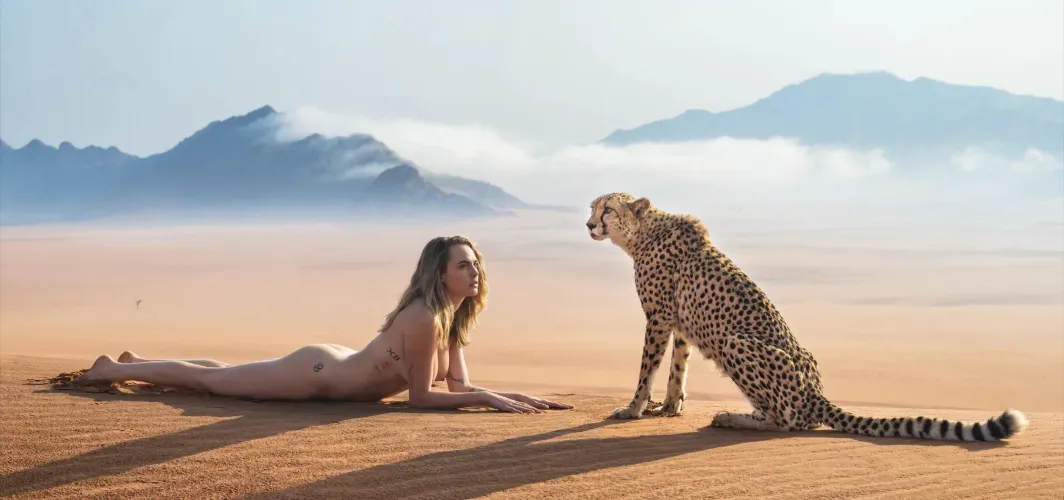 Thumbnail Cara Delevingne's Sensational Appeal in CelebrityButts - Scarface112's Article