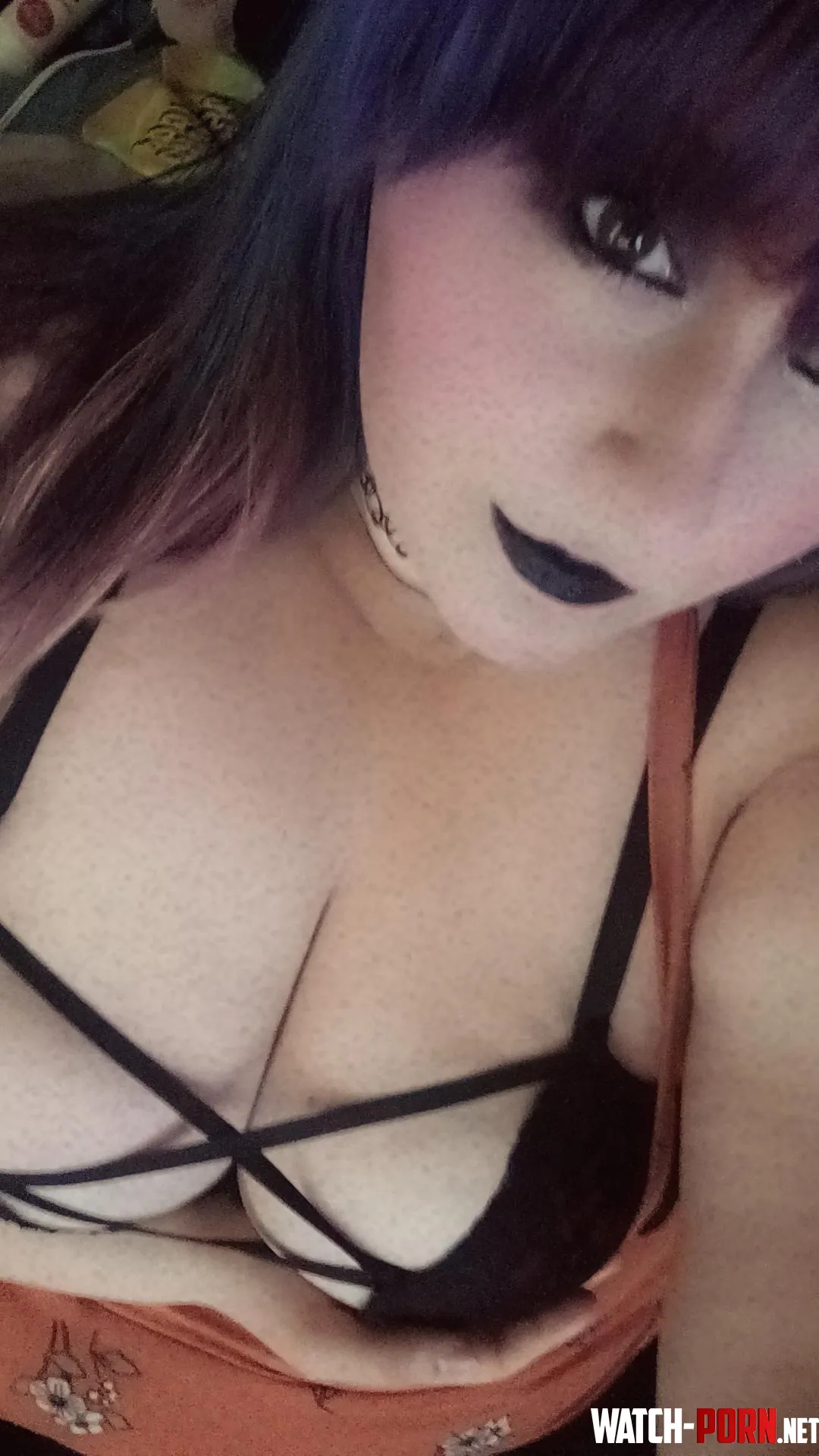 Daddy im selling GhostGirl0624 add me by LivingDeadGirl62402