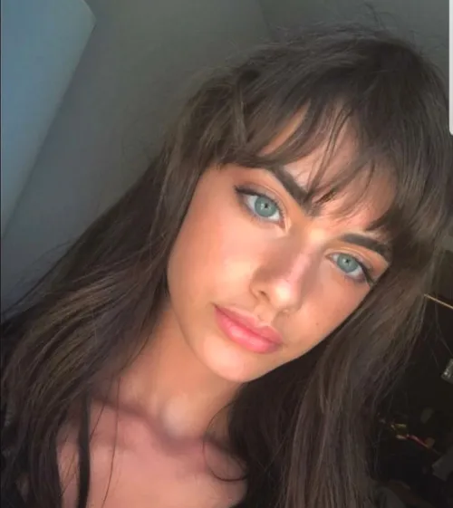 Thumbnail Yael Shelbia: A Stunning Portrait by qwer5r | PrettyGirls