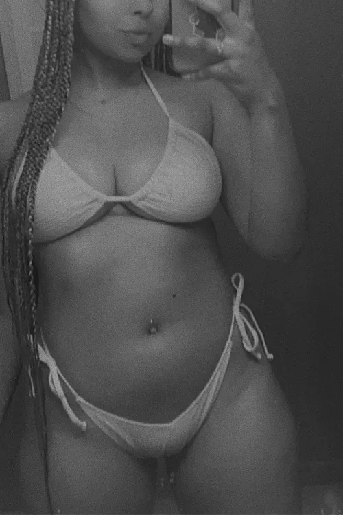 Thumbnail RP and Tributes Welcomed in DMs: WifeWantstoPlay