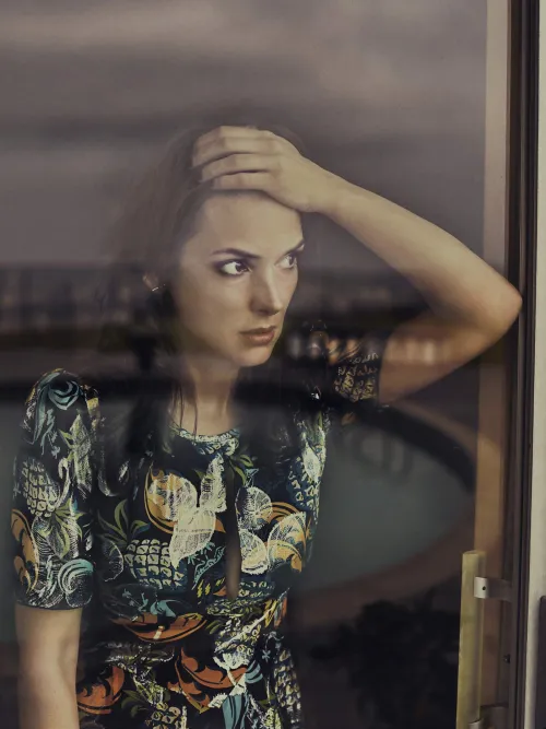 Thumbnail Falling for Winona Ryder: A Captivating Look into her Story by ChanLYN93