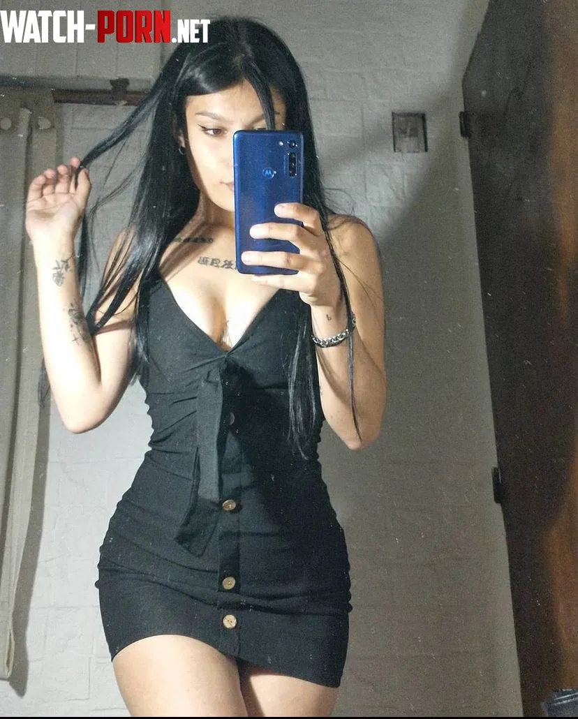 What do you think of my dressn by miirandaSty