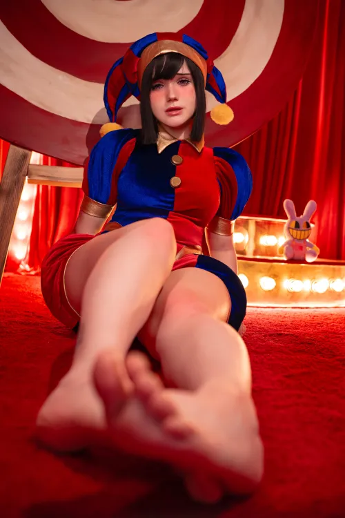 Thumbnail Pomni Cosplay: Intrigue by Neyrodesu