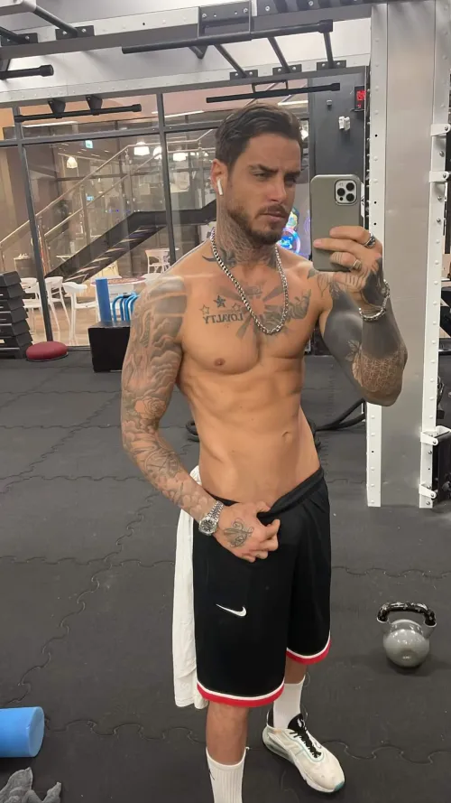 Thumbnail Morning Reflections: M33's MirrorSelfie Musings by christ544