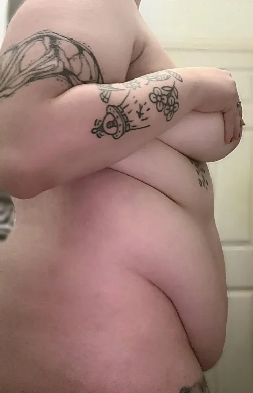 Thumbnail Exploring Soft Beauty in BBW Culture by No_Discipline5756