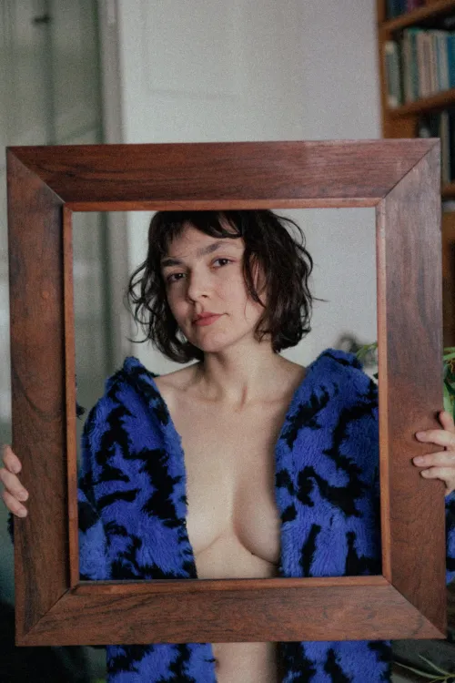 Thumbnail PityCatHabbits' Framed Beauty on LaBeauteFeminine