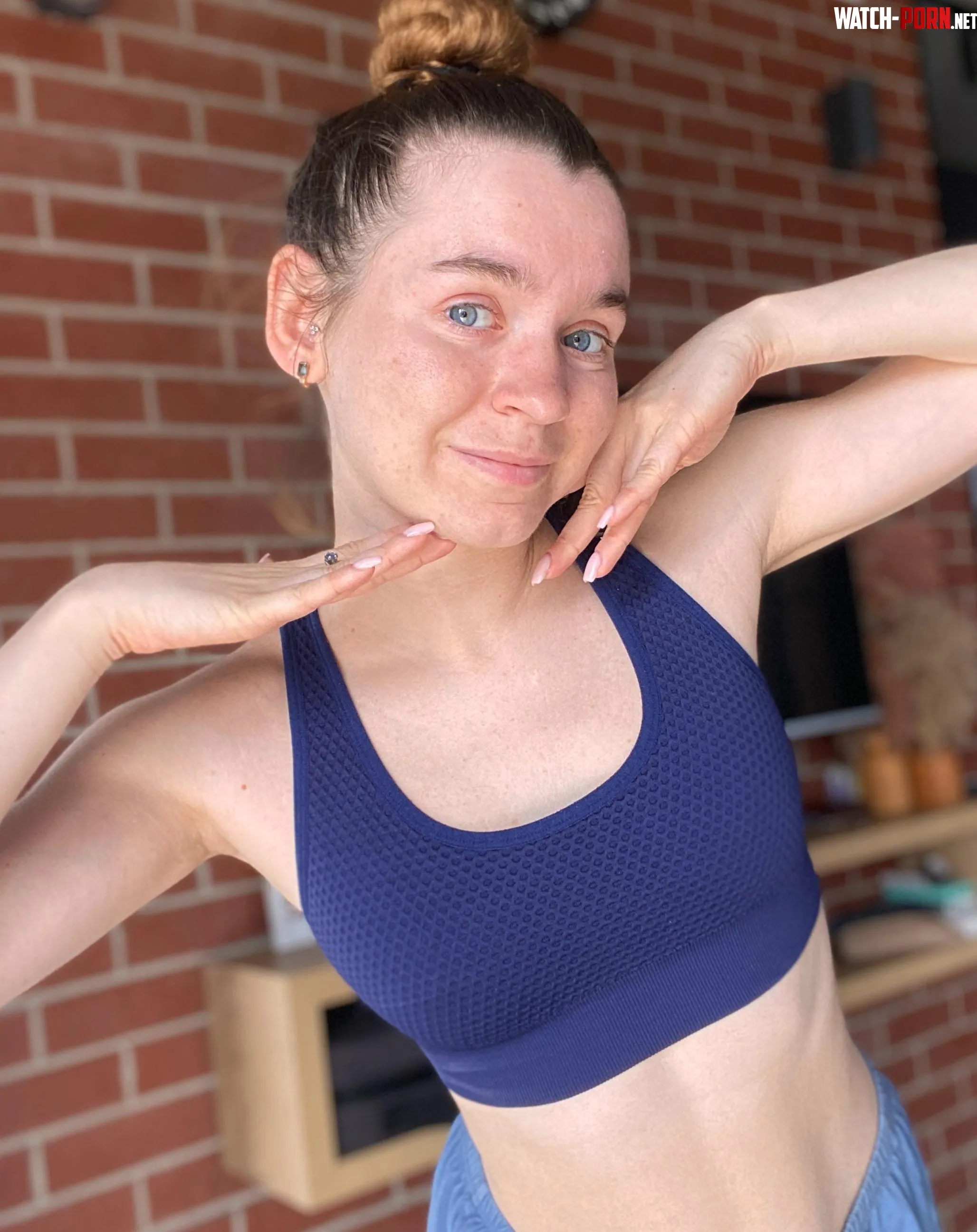 Time for the gym by Angelfrom_Sky