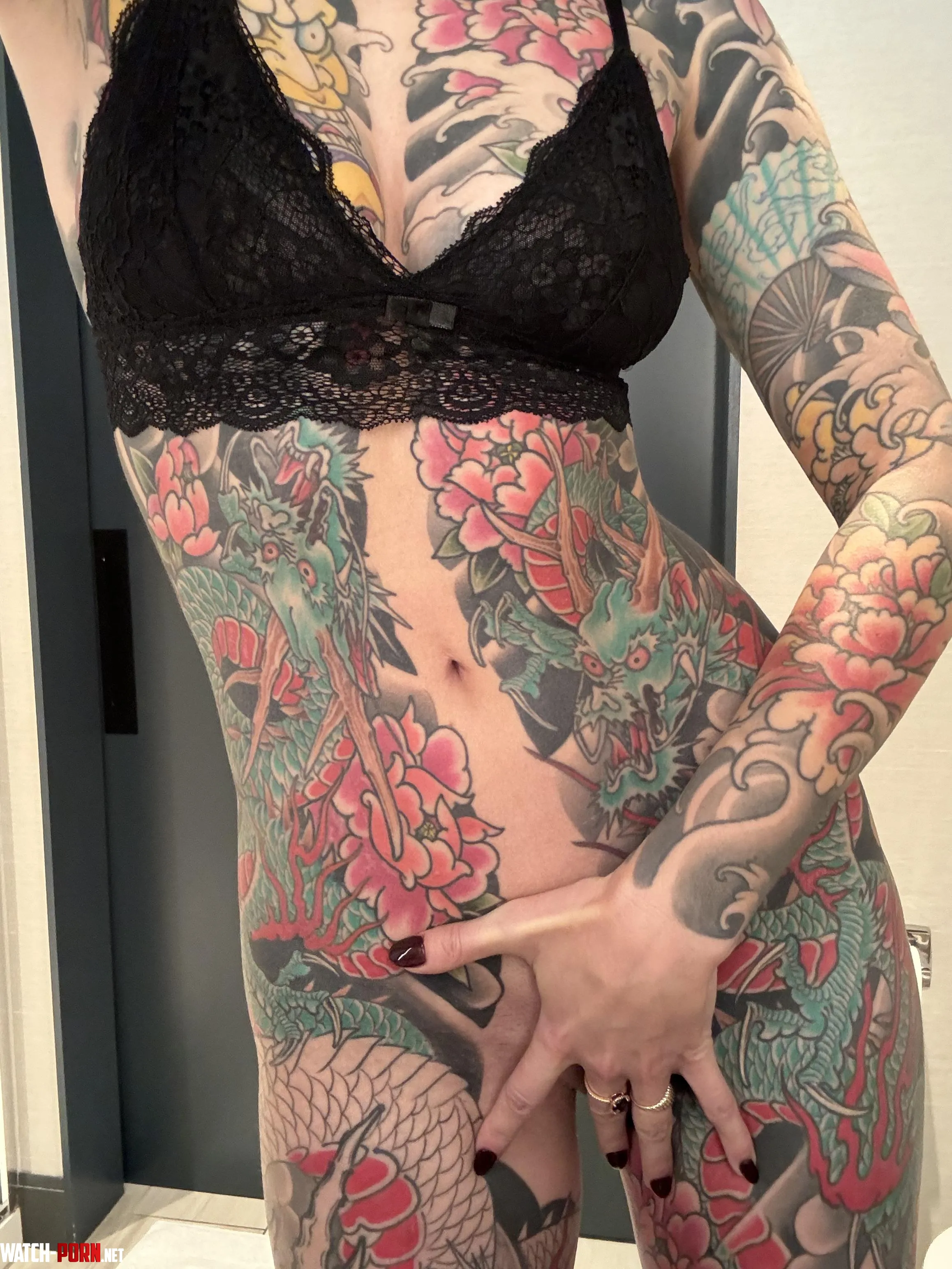 Do you like Japanese tattoo girls by kuzagirl