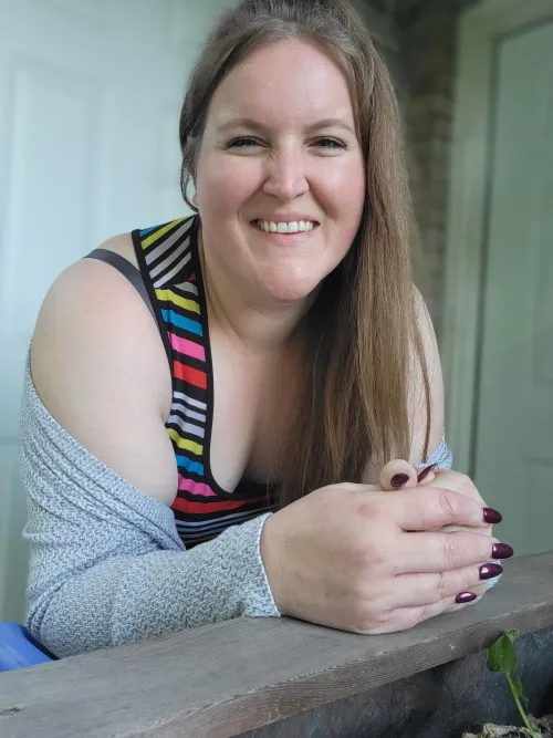 Thumbnail Cute and Sassy: FinishWithFae's BBW Adventures