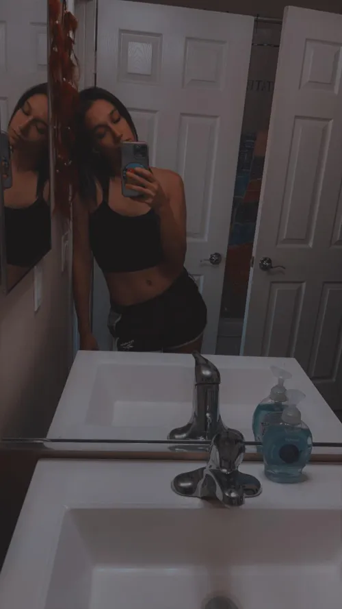 Thumbnail Post-Gym Vibes by Gypsysouls28 | Croptopgirls