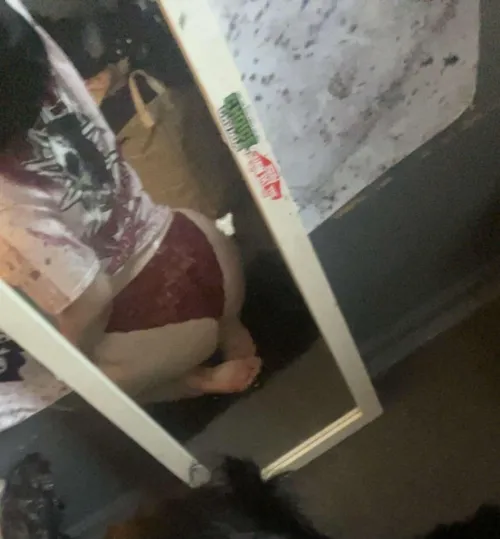 Thumbnail Discovering Playful Body Curves - Ass & Feet Galore