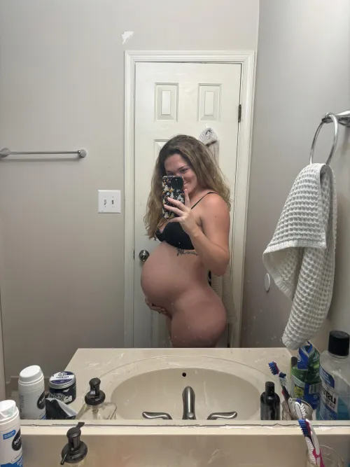 Thumbnail Emotional Journey: Missing the Pregnant Belly by BlacksmithQuick5662