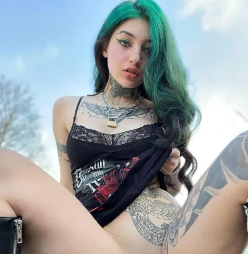 Thumbnail BrittanyQuinnX's Bold Request: Lick My Emo Tits