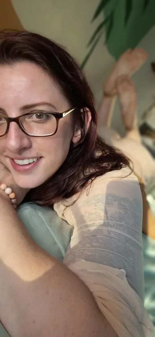 Thumbnail Meliciousbean's Invitation: Snuggle in Bed Together | Babes Category