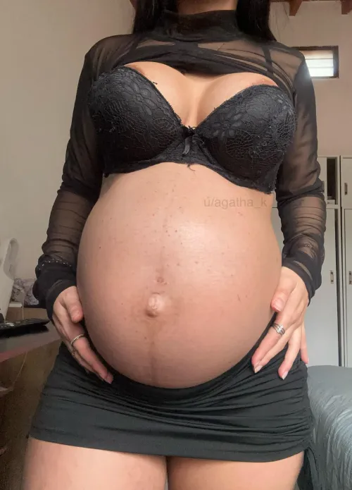 Thumbnail Fulfill Your Fantasy with Agatha_k's Pregnant Pleasures