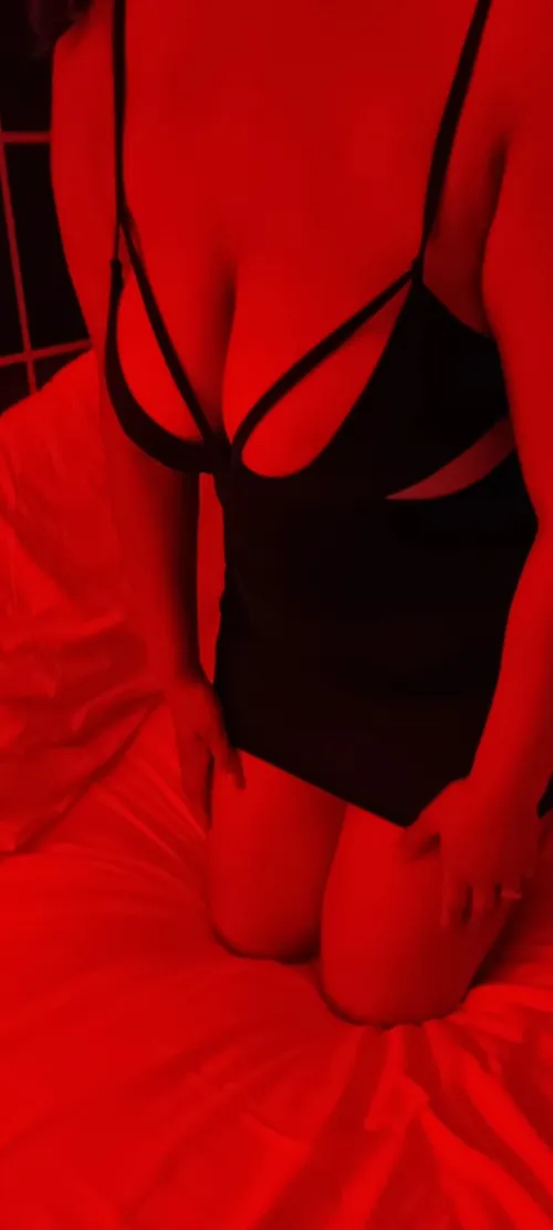 Thumbnail Embracing the Goddess Vibe: Sensual Revelations - WifeWantstoPlay