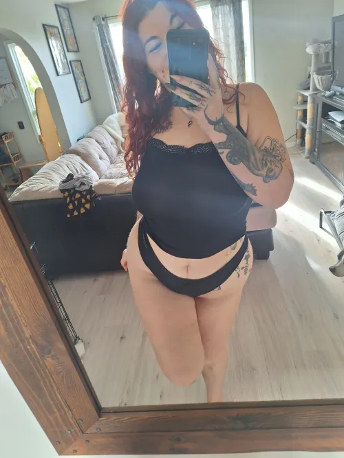 Thumbnail Beauty Standards: Embracing Curvy Appeal | sugarbbabbe | Chubby