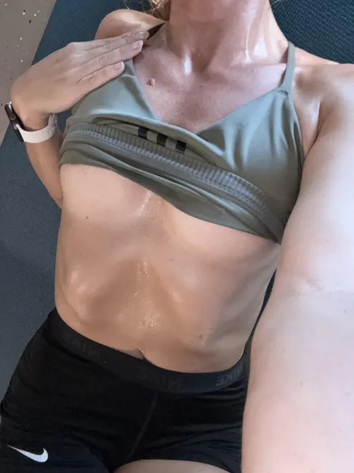Thumbnail Start your day with a sweaty morning workout  by restless_wife