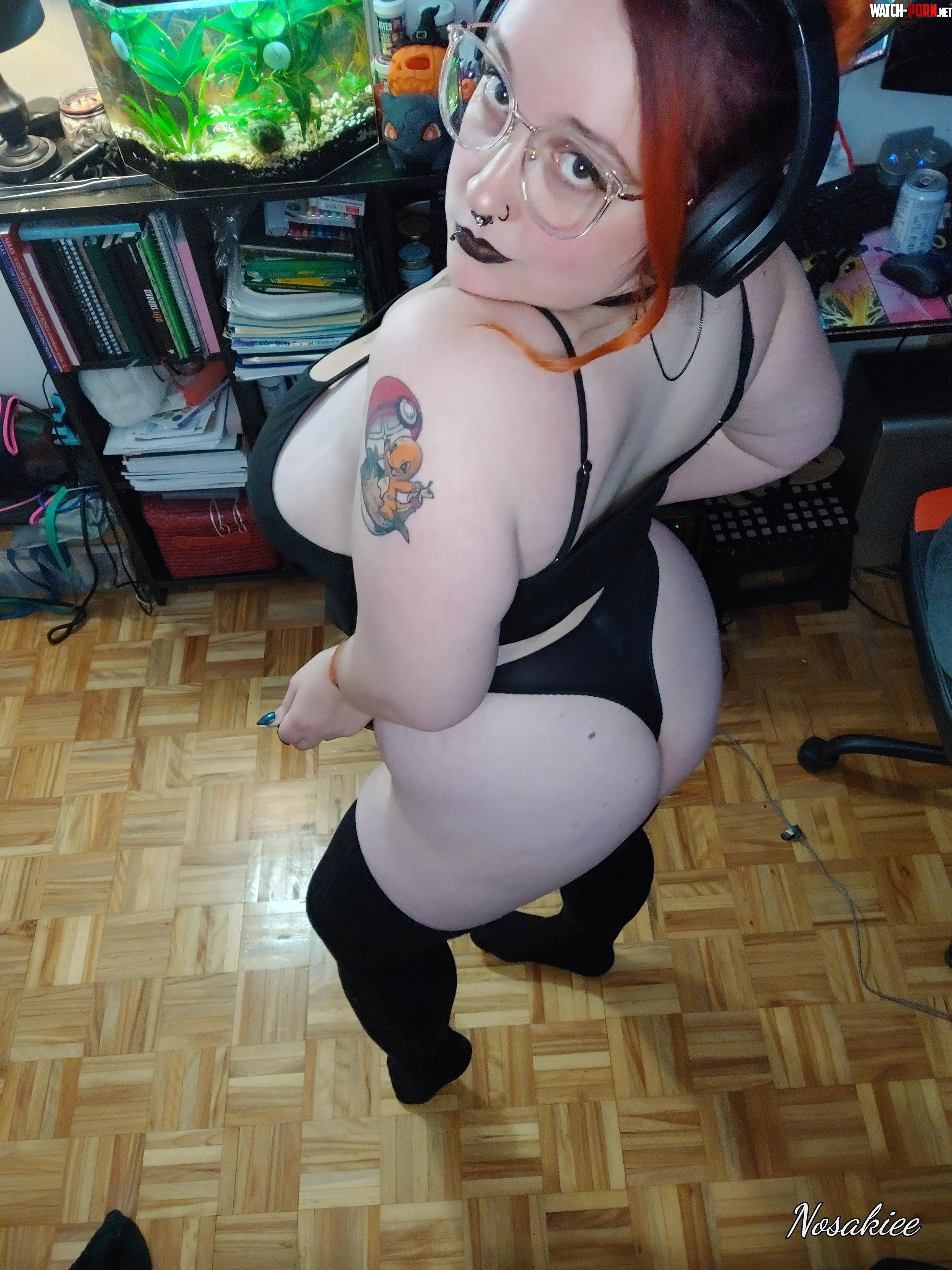 I hope you like short chubby girl by nosakiee