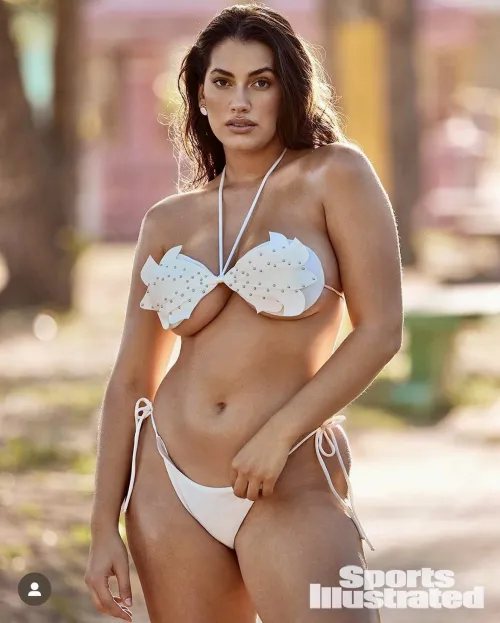 Thumbnail Lorena Duran's Allure in Lingerie