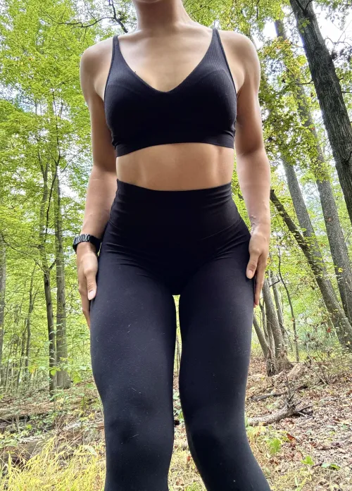 Thumbnail zestyheaux's Hiking Adventure: Staying Stylish on the Trails