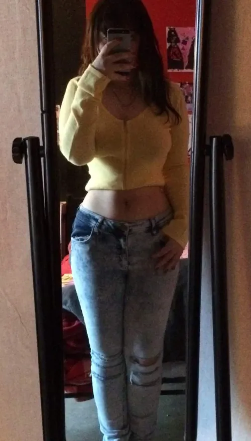 Thumbnail Yellow Isn't My Color Preference by cuntyvuitton | Croptopgirls