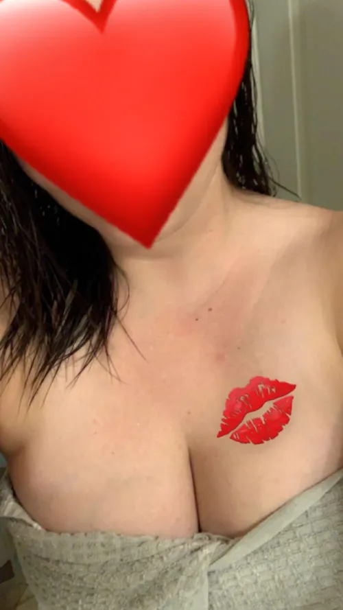 Thumbnail Splish Splash I Was Taking a Bath by Open-Application7673 in WifeWantstoPlay Category