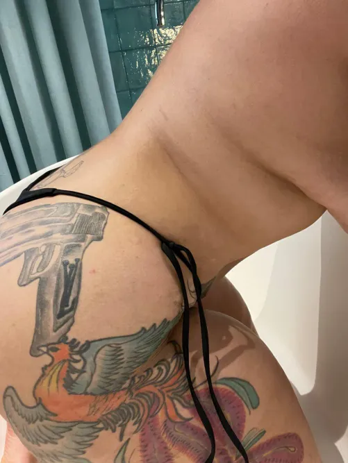 Thumbnail Deserving Doggystyle: Embracing ThickThighs with Internal-Skill-4699