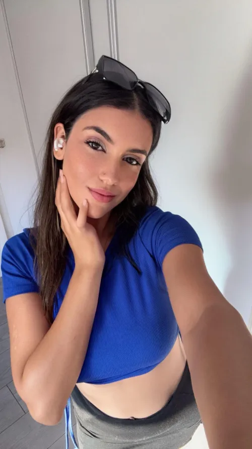 Thumbnail Is That a Good Office Outfit or Too Vulgar? Tips from TinyIsaxoxo