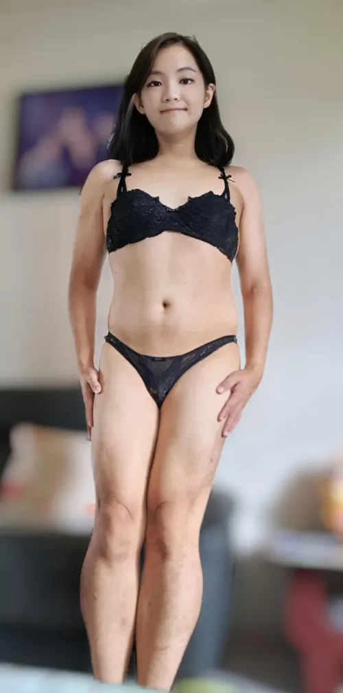 Thumbnail Exploring Black Bra and Panties with jillc94 in Asian Sissification