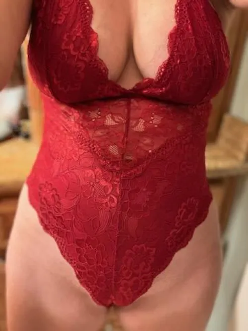Thumbnail Lacy__lee Wishes a Happy Humpday in obsf Adventure