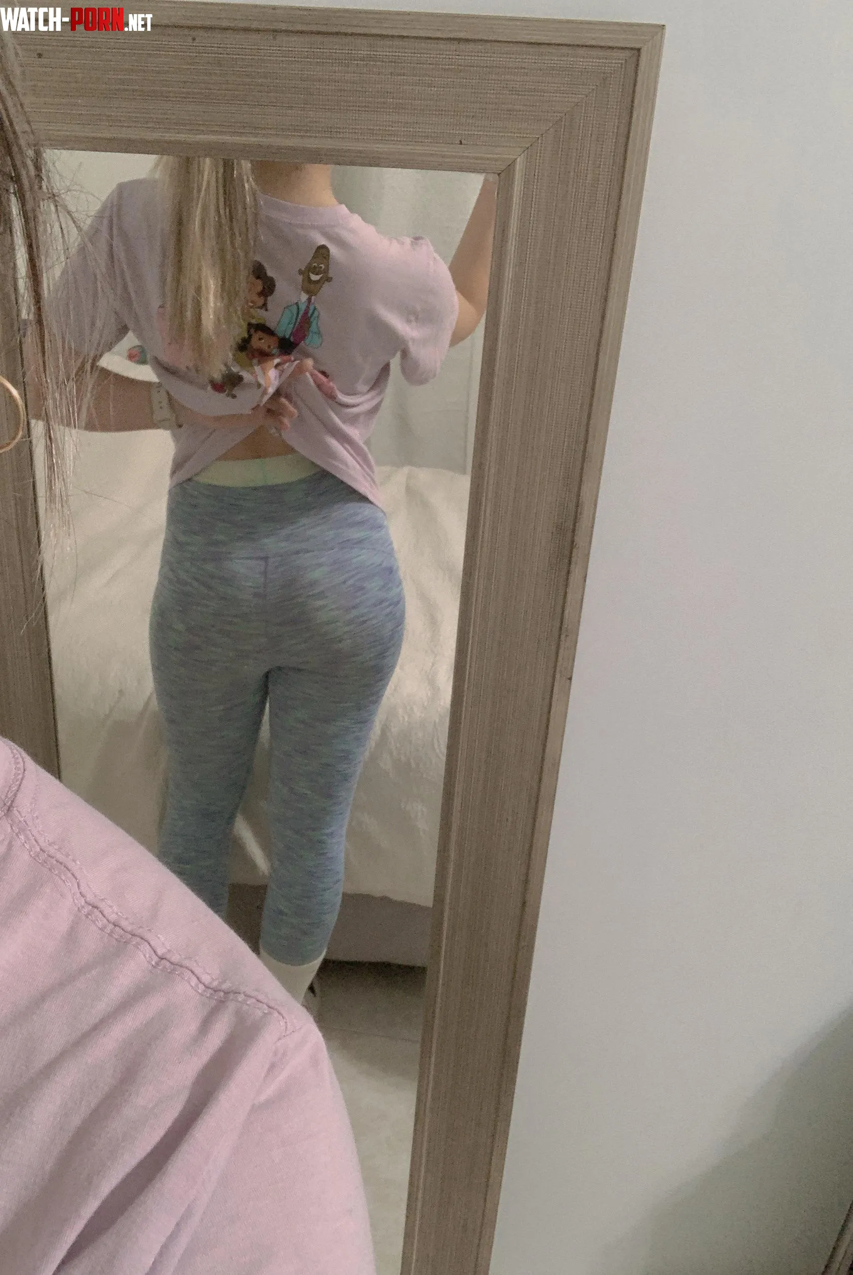 Japanese fit ass  after her leg day  by sunsunny23