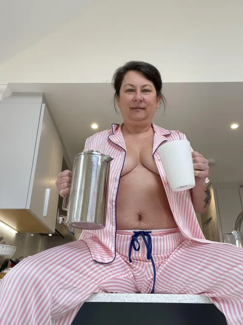 Thumbnail Join NiceFish247 for Coffee Talk - Fancy a Cuppa?