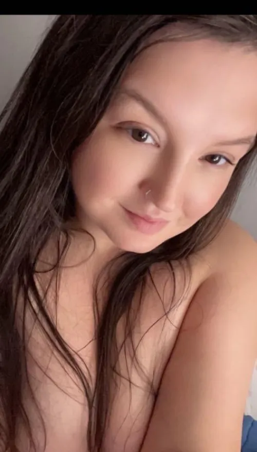 Thumbnail Brittxbabyxxx: Get Ready for a Fun-Filled Adventure