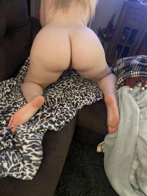Thumbnail Tempting Offer: Dinner is Served | MICHIGAN_BLONDIE97