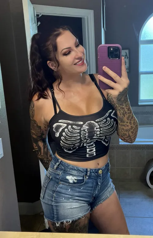 Thumbnail Excited for Spooky Season Styling by KinkyCurvyKatie