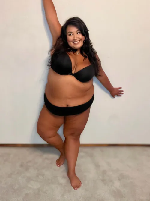 Thumbnail Juicy Temptation: Dive into SunnyDeeOnly's Charm | BBW_Chubby