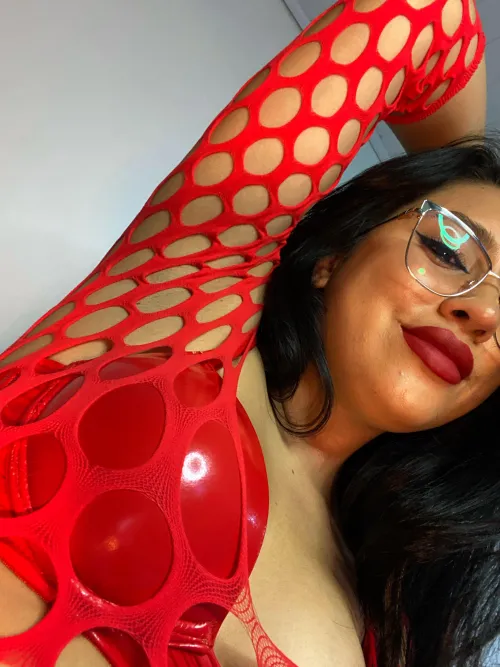 Thumbnail Delving into Latin Armpit Allure with missambani